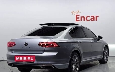 Volkswagen Passat B8 рестайлинг, 2021 год, 2 250 000 рублей, 3 фотография