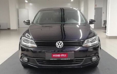 Volkswagen Jetta VI, 2014 год, 960 000 рублей, 2 фотография