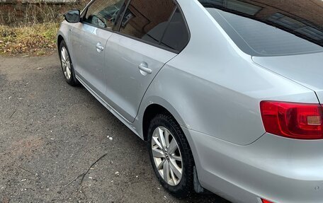 Volkswagen Jetta VI, 2013 год, 1 190 000 рублей, 12 фотография