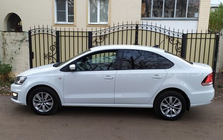 Volkswagen Polo VI (EU Market), 2018 год, 1 650 000 рублей, 2 фотография