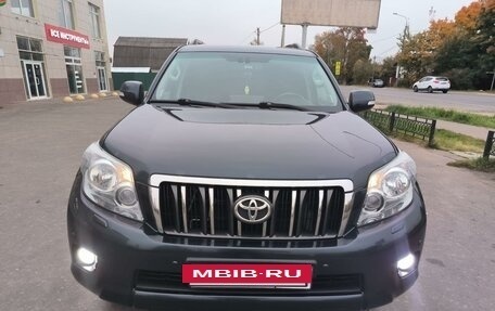 Toyota Land Cruiser Prado 150 рестайлинг 2, 2012 год, 2 920 000 рублей, 2 фотография