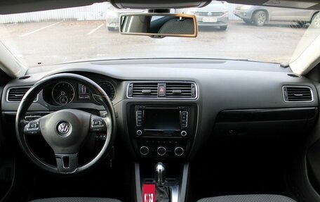 Volkswagen Jetta VI, 2012 год, 1 027 000 рублей, 11 фотография