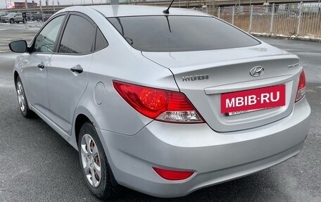 Hyundai Solaris II рестайлинг, 2013 год, 730 000 рублей, 7 фотография