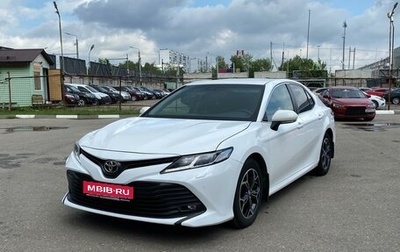 Toyota Camry, 2019 год, 2 700 000 рублей, 1 фотография