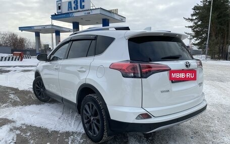 Toyota RAV4, 2016 год, 2 550 000 рублей, 4 фотография