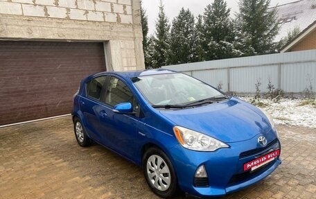 Toyota Prius c I, 2012 год, 1 220 000 рублей, 2 фотография