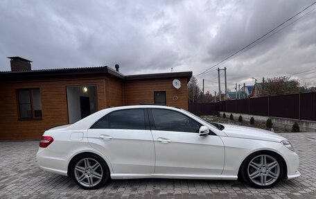 Mercedes-Benz E-Класс, 2011 год, 1 890 000 рублей, 4 фотография