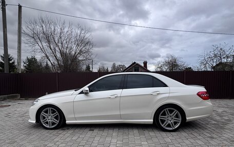 Mercedes-Benz E-Класс, 2011 год, 1 890 000 рублей, 8 фотография