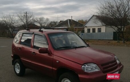 Chevrolet Niva I рестайлинг, 2004 год, 350 000 рублей, 2 фотография