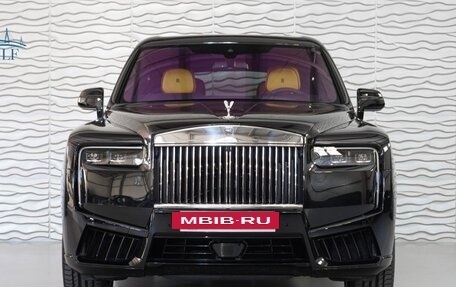 Rolls-Royce Cullinan, 2024 год, 87 000 000 рублей, 2 фотография