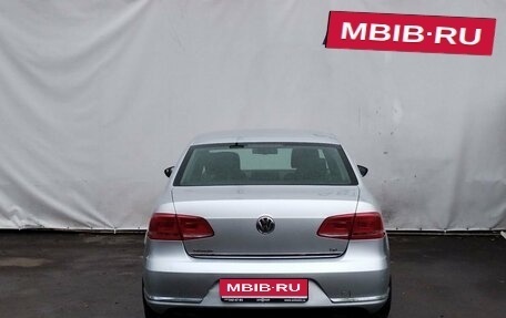 Volkswagen Passat B7, 2013 год, 1 350 000 рублей, 6 фотография