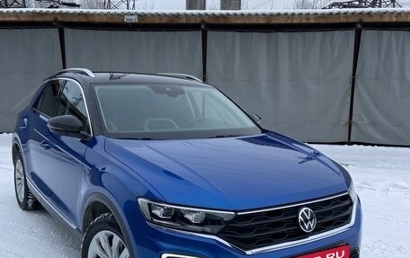 Volkswagen T-Roc I, 2018 год, 2 650 000 рублей, 4 фотография