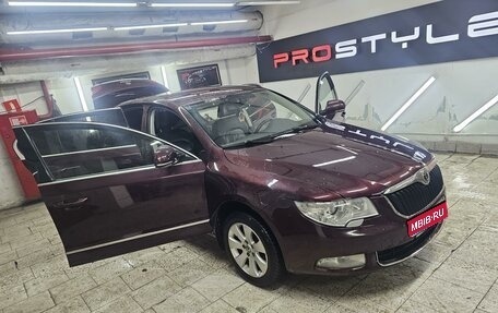 Skoda Superb III рестайлинг, 2010 год, 1 070 000 рублей, 1 фотография