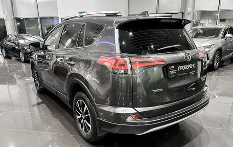 Toyota RAV4, 2015 год, 2 625 000 рублей, 11 фотография