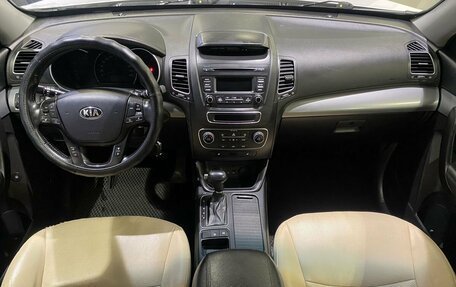 KIA Sorento II рестайлинг, 2013 год, 1 549 000 рублей, 10 фотография