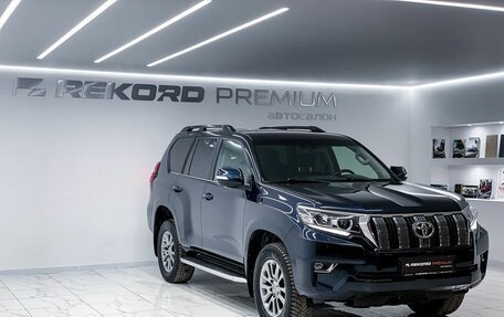 Toyota Land Cruiser Prado 150 рестайлинг 2, 2018 год, 5 400 000 рублей, 6 фотография