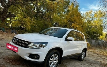 Volkswagen Tiguan I, 2011 год, 1 660 000 рублей, 2 фотография