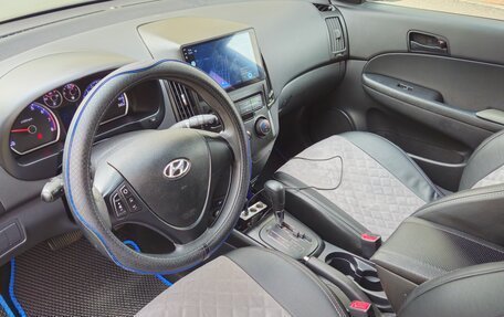 Hyundai i30 I, 2010 год, 800 000 рублей, 10 фотография