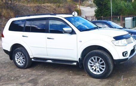 Mitsubishi Pajero Sport II рестайлинг, 2010 год, 1 850 000 рублей, 4 фотография