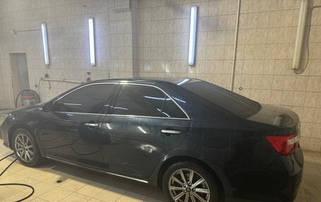 Toyota Camry, 2014 год, 1 900 000 рублей, 2 фотография