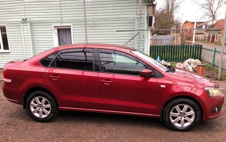 Volkswagen Polo VI (EU Market), 2011 год, 770 000 рублей, 2 фотография