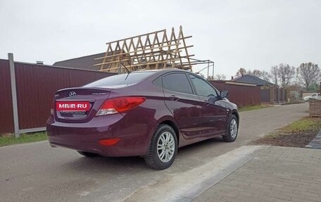 Hyundai Solaris II рестайлинг, 2012 год, 960 000 рублей, 3 фотография