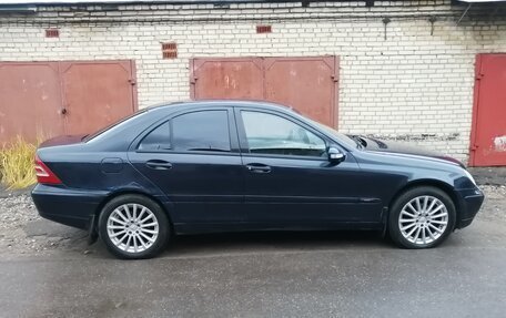 Mercedes-Benz C-Класс, 2001 год, 490 000 рублей, 4 фотография