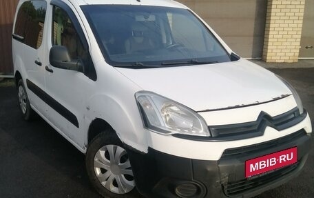 Citroen Berlingo II рестайлинг, 2012 год, 500 000 рублей, 1 фотография