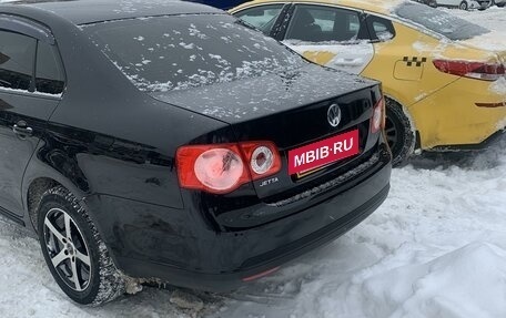 Volkswagen Jetta VI, 2009 год, 630 000 рублей, 8 фотография