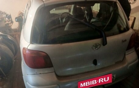 Toyota Vitz, 2004 год, 310 000 рублей, 6 фотография