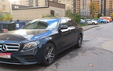 Mercedes-Benz E-Класс, 2019 год, 3 300 000 рублей, 2 фотография