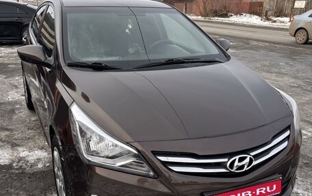 Hyundai Solaris II рестайлинг, 2016 год, 1 150 000 рублей, 10 фотография