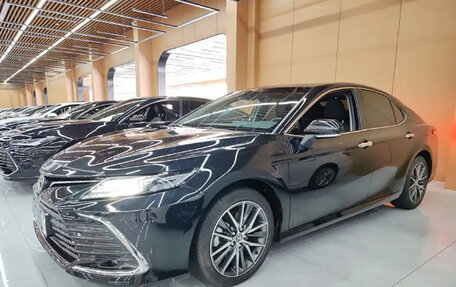 Toyota Camry, 2021 год, 2 990 000 рублей, 1 фотография