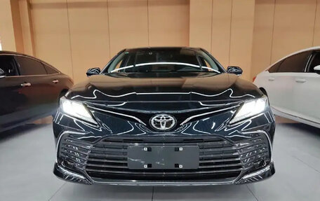 Toyota Camry, 2021 год, 2 990 000 рублей, 3 фотография