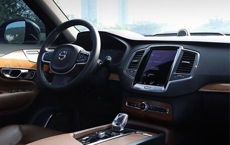 Volvo XC90 II рестайлинг, 2021 год, 5 500 000 рублей, 12 фотография