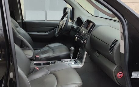 Nissan Navara (Frontier), 2010 год, 1 690 000 рублей, 16 фотография