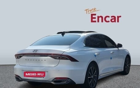 Hyundai Grandeur, 2021 год, 2 375 000 рублей, 2 фотография