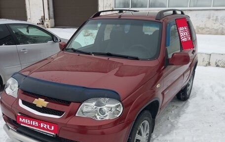 Chevrolet Niva I рестайлинг, 2011 год, 585 000 рублей, 6 фотография