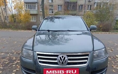 Volkswagen Touareg III, 2006 год, 830 000 рублей, 1 фотография