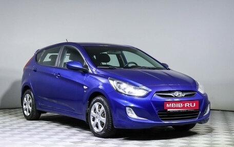 Hyundai Solaris II рестайлинг, 2012 год, 940 000 рублей, 3 фотография