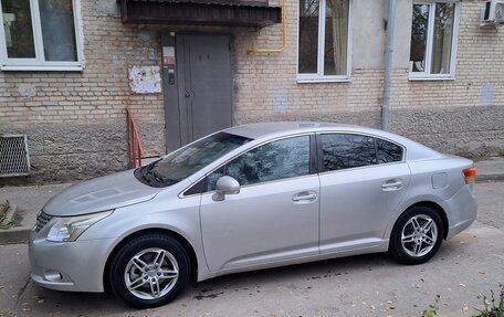 Toyota Avensis III рестайлинг, 2009 год, 980 000 рублей, 2 фотография