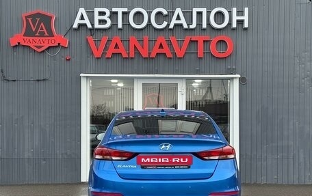 Hyundai Elantra VI рестайлинг, 2017 год, 1 730 000 рублей, 6 фотография