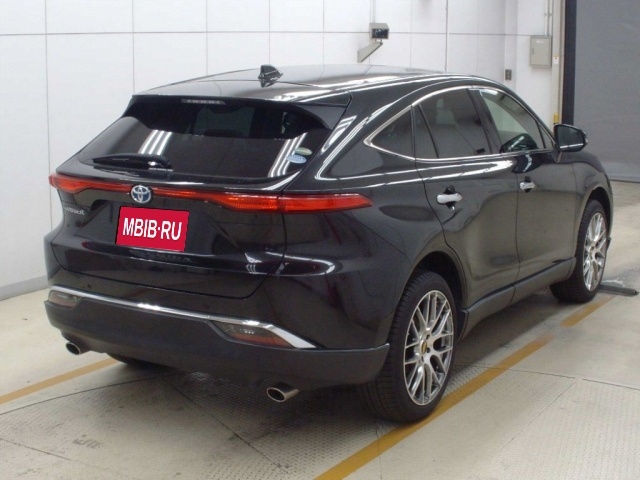 Toyota Harrier XU60 рестайлинг, 2021 год, 3 250 000 рублей, 4 фотография