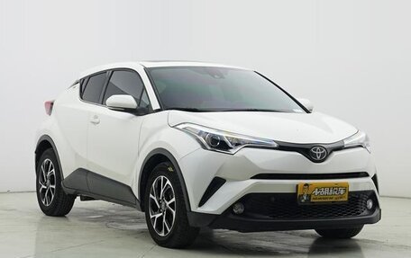 Toyota C-HR I рестайлинг, 2020 год, 3 фотография