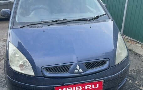 Mitsubishi Colt VI рестайлинг, 2004 год, 1 фотография