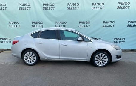 Opel Astra J, 2014 год, 1 320 000 рублей, 4 фотография