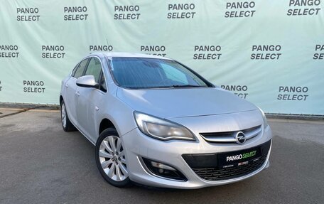 Opel Astra J, 2014 год, 1 320 000 рублей, 3 фотография