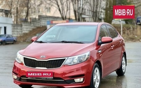 KIA Rio III рестайлинг, 2015 год, 885 000 рублей, 2 фотография