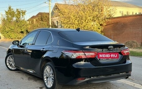 Toyota Camry, 2018 год, 2 950 000 рублей, 3 фотография