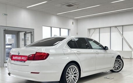 BMW 5 серия, 2012 год, 2 050 000 рублей, 2 фотография